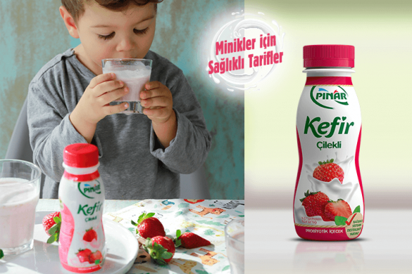 KEFİRLİ ÇİLEKLİ SMOOTHİE